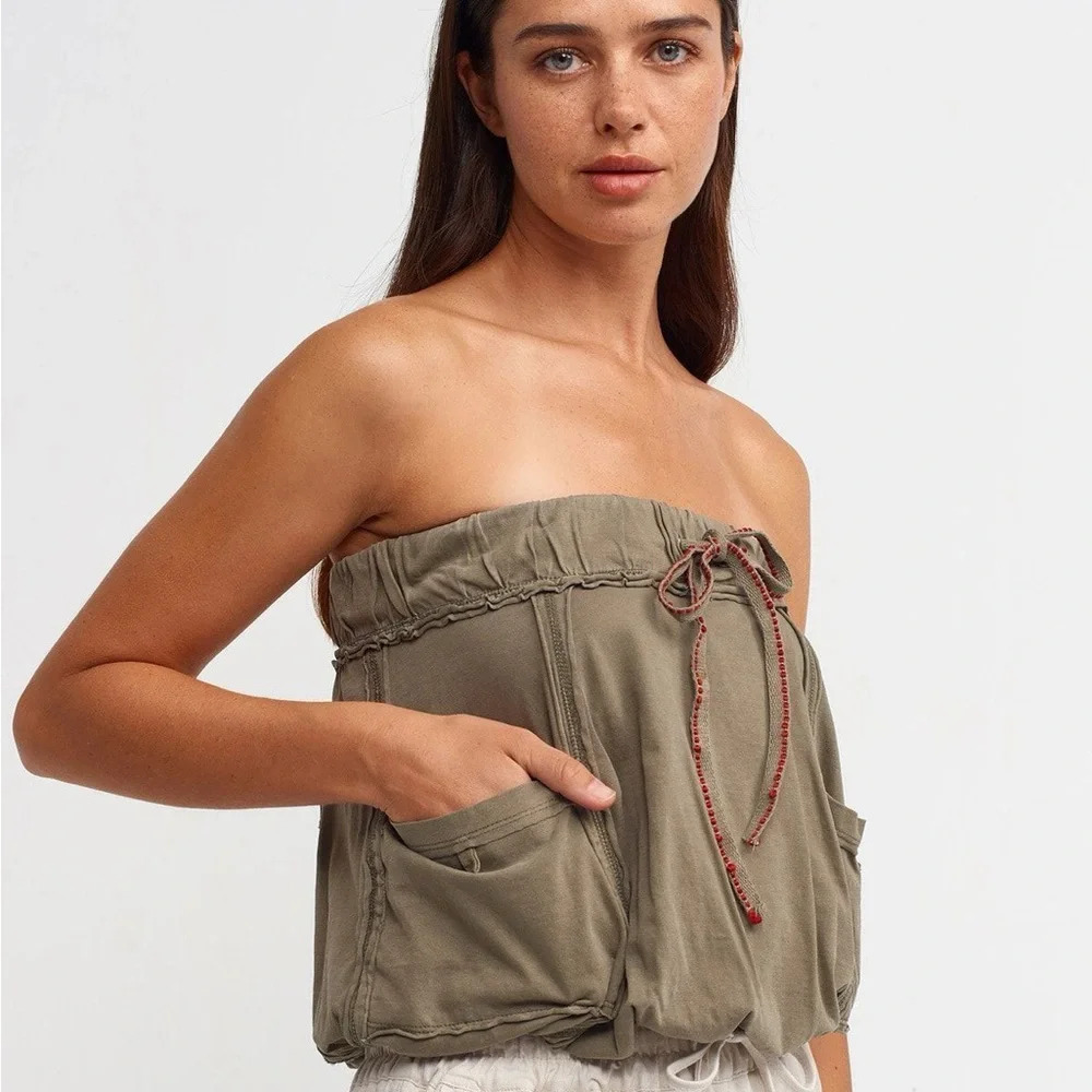 WE THE FREE ( free people ) Washed charcoal Strapless Top in L